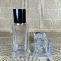 Offre Spéciale 30ml 50ml 100ml Atomiseur de pulvérisateur clair carré de luxe FEA 15mm Bouteille de parfum en verre vide avec bouchon magnétique
