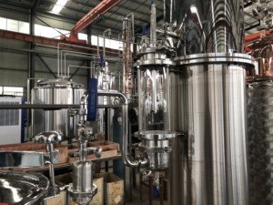 Machine <span class=keywords><strong>de</strong></span> fabrication d'huile essentielle ZJ 200L extracteur d'huile essentielle distillateur d'huile essentielle d'<span class=keywords><strong>hydrolat</strong></span> - Product Image 4
