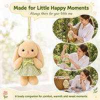 Pendentif de sac en peluche lapin en robe à carreaux, couleur crème douce, cadeau
