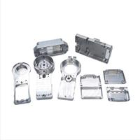 Service professionnel de précision, usinage CNC sur mesure, automatisation robotisée, usinage de pièces en acier inoxydable et aluminium.