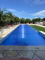 Cubierta Automática para Piscina de Plástico Duro con Control Remoto