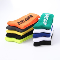 Chaussettes de sport en coton tricotées pour hommes, absorbant les chocs, respirantes, décontractées, d'été, anti-bactériennes, à séchage rapide, avec logo personnalisé, vente en gros