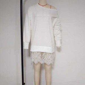 Vestido de sudadera con hombros descubiertos y ribete de encaje para mujer - Vestidos mini oversize de manga larga a la moda - Product Image 4