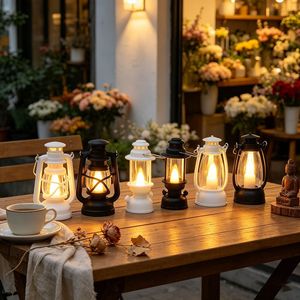 Lanternes LED miniatures vintage en gros, noires et blanches, avec bougie sans flamme à l'intérieur, petites lanternes portables résistantes au vent - Product Image 2