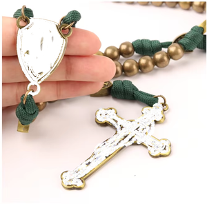 Collier de perles de <span class=keywords><strong>prière</strong></span> en bois et paracorde <span class=keywords><strong>pour</strong></span> hommes, chapelet catholique, collier avec crucifix, cadeau religieux, vente en gros - Product Image 6