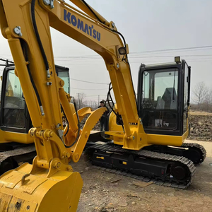 Gran oferta de miniexcavadoras sobre orugas usadas Komatsu de 5,6 toneladas con motor de bomba de núcleo y motor incluidos de origen japonés - Product Image 1