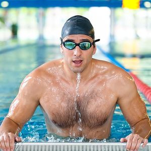 Gafas de Natación para Adultos de Alta Definición con Protección UV, Lentes de Nado Impermeables Antivaho de Silicona - Product Image 4