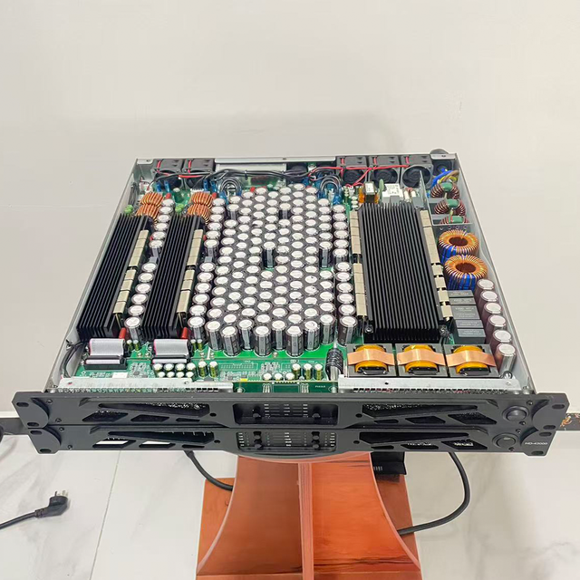 Professional 1U Class D Digital Amplifier, 2-channel 2000W-4200W, Suitable for Professional Audio Line Array Systems.