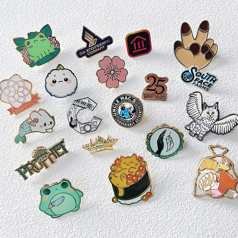 Custom Enamel Pin Anime Cute Hard Enamel Pin Custom Badge Manufacturer Cartoon Glitter UV Printed Soft Lapel Pin Metal Logo