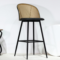 Chaise de salle à manger en rotin moderne nordique d'extérieur en gros à bas prix pour table à manger, salle à manger de restaurant
