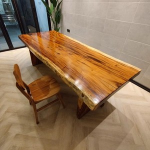 <span class=keywords><strong>Tavolo</strong></span> <span class=keywords><strong>da</strong></span> <span class=keywords><strong>Pranzo</strong></span> di Alta Qualità in Legno di Noce Massiccio con Bordo Naturale, <span class=keywords><strong>Moderno</strong></span> e Lussuoso, per Casa e Ristorante - Product Image 5