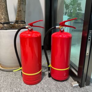 Extincteur à poudre chimique sèche 6 kg MFZ/ABC5 en promotion, structure en acier à bas prix pour la protection incendie des classes A, B et <span class=keywords><strong>C</strong></span> - Product Image 4