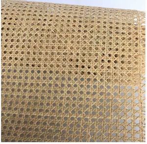 แผ่นตาข่ายหวายถักธรรมชาติแบบม้วน สำหรับตกแต่งเฟอร์นิเจอร์ วัสดุงานฝีมือในบ้าน - Product Image 4