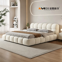 Ensemble de lit king-size moderne en bois, écologique, durable, avec cadre en bois, design rembourré, tissu blanc crème, garantie de 3 ans
