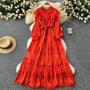 Ropa de mujer mixta y combinada de gama alta Nuevos vestidos para adultos con patrón floral de ganchillo y decoración de encaje para la primavera - Product Image 2
