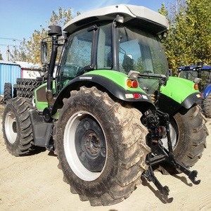 Tracteurs d'occasion Deutz Fahr DF1704 170hp 4x4wd Machine agricole équipement agricole Tracteur à roues allemand chargeur frontal - Product Image 2