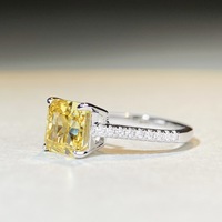 Cincin Perhiasan Mewah Fashion Ringan Elegan Wanita S925 Perak Sterling Berlapis Emas Berlian Kuning Zirkonia