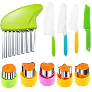 Welliger Chopper Kid Nylon Kunststoff Küche Crinkle Cutter Kinder Edelstahl Keksform Früchte Kuchen Salat messer Set