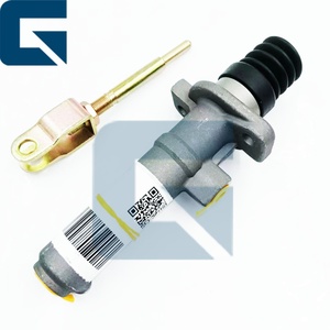 Cylindre maître d'embrayage 800901174 pour rouleau compresseur XP163 - Product Image 1
