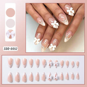 Kit de 24 Faux Ongles Press-On Courts Forme <span class=keywords><strong>Ballerine</strong></span> French Manucure, Motif Papillons et Fleurs, Adhésifs, Couverture Complète Artificielle - Product Image 4
