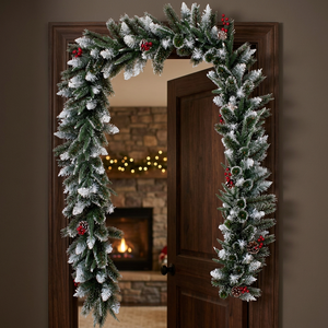 Guirnalda Decorativa Navideña Esmerilada para Colgar en la Pared con Bayas Rojas y Ramitas, Guirnaldas Navideñas Nevadas a Precios de Mayoreo - Product Image 2