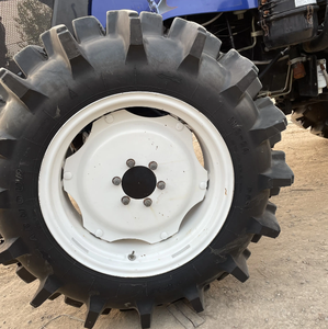 Lovol 1004 100HP Tractor usado 4wd Maquinaria agrícola Rueda de <span class=keywords><strong>segunda</strong></span> <span class=keywords><strong>mano</strong></span> Tractores compactos agrícolas para gran oferta - Product Image 4