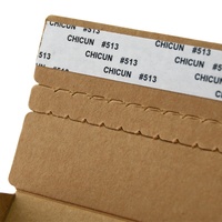 Boîte d'expédition en carton avec logo personnalisé pour chaussettes Bande à fermeture éclair Enveloppe auto-scellante avec bande adhésive déchirable pour le commerce Envoi postal