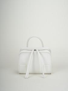 Sac Boston en cuir véritable blanc personnalisé, sac fourre-tout minimaliste à poignée supérieure, sac bandoulière, sac à main élégant personnalisé pour le quotidien avec fermeture éclair - Product Image 1