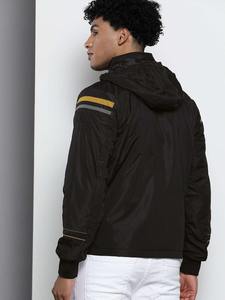 เสื้อโค้ทกันหนาวมีฮู้ดทันสมัย แจ็คเก็ตพัฟเฟอร์สำหรับอากาศหนาว ให้ความอบอุ่นและกันลม เหมาะสำหรับสวมใส่เดินเล่น ท่องเที่ยว และใช้ในชีวิตประจำวัน - Product Image 3