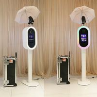 Machine Photobooth Ovale pour iPad, Kiosque Selfie DSLR avec Éclairage LED RGB et Flight Case pour Événements sur les Réseaux Sociaux