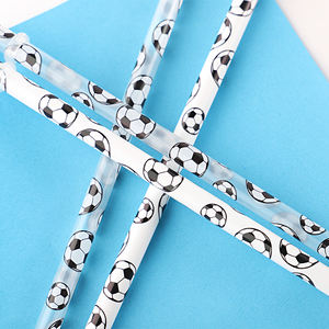 Cannucce da calcio sportive 2022, cannucce in plastica riutilizzabili per lo sport, cannuccia decorativa con design a calcio - Product Image 3