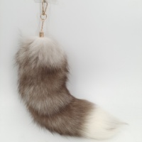 Porte-clés pour femme avec pendentif gland queue de renard porte-clés en cuir véritable fourrure pour ceinture de sac doux et élégant