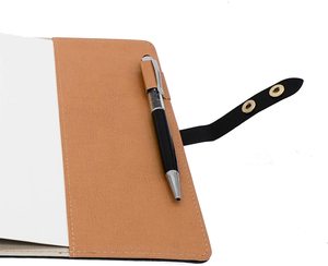 Set di Quaderni Premium LABON con Copertina Rigida <span class=keywords><strong>in</strong></span> Ecopelle Morbida con Fibbia (Nero), Portapenna e Penna - Product Image 5