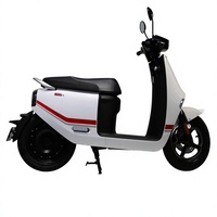 Remise en gros Moto électrique HQ5500DT-ES1 5500W 92km/h EEC L3e Qualité fiable Moteur moyeu d'usine Batterie lithium 120-150KM