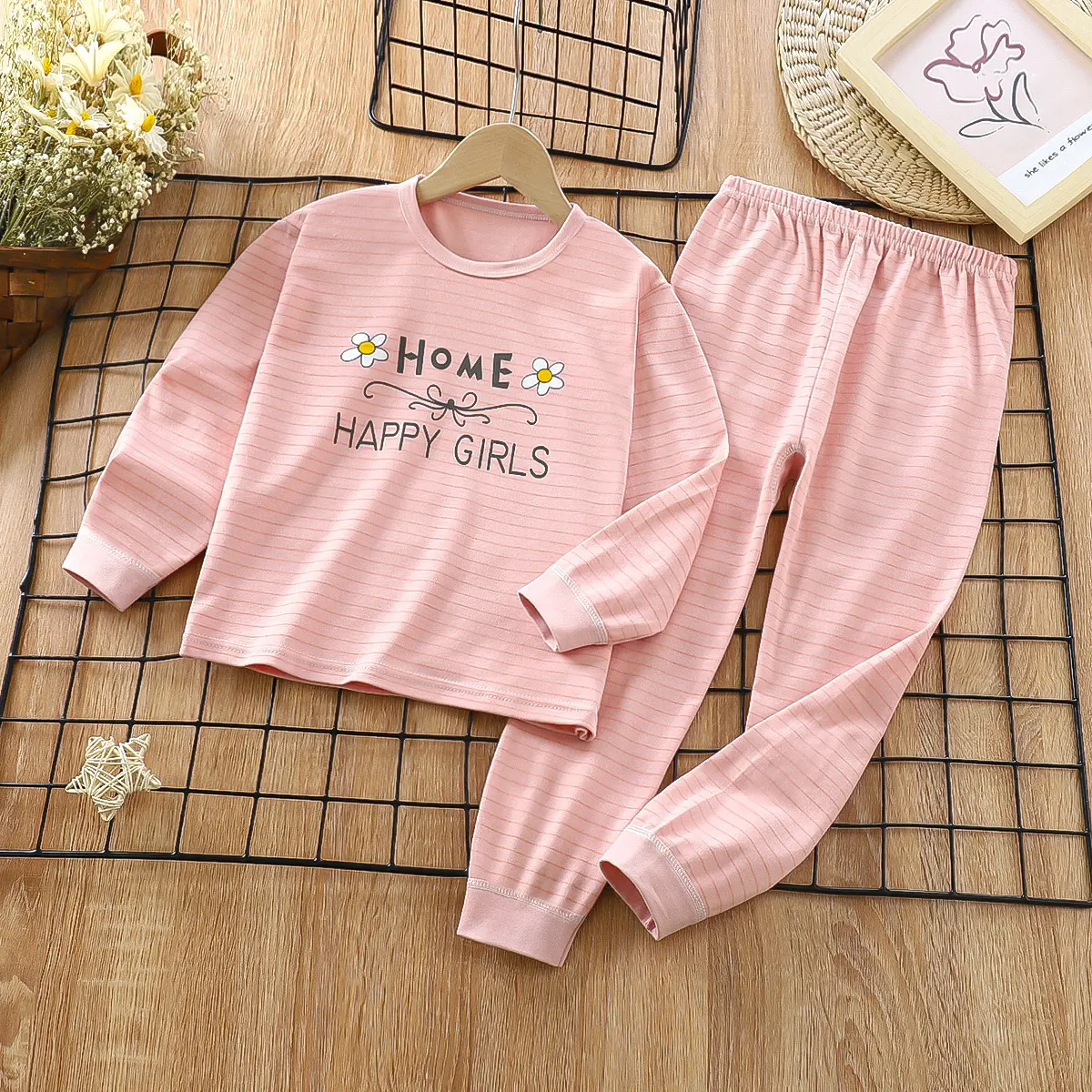 Hongwin Wholesale Hot Sale Unisex Kids Clothes Baby Boy Summer Soft Organic Cotton Short Sleeves 2 Pieces Baby Pajama Set