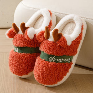 Pantoufles <span class=keywords><strong>de</strong></span> renne <span class=keywords><strong>de</strong></span> Noël bon marché pour femmes Pantoufles chaudes en peluche pour hommes Pantoufles <span class=keywords><strong>de</strong></span> maison floues Cadeaux <span class=keywords><strong>de</strong></span> Noël - Product Image 2