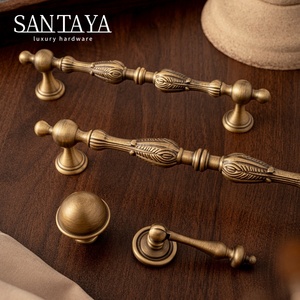 Poignées Santaya en laiton brossé antique, poignées de luxe <span class=keywords><strong>vintage</strong></span> pour armoires de cuisine, boutons de tiroir, poignées de placard, poignée en bronze - Product Image 1