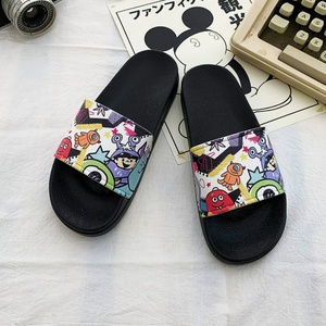 Claquettes et sandales de créateur, claquettes de plage, claquettes d'extérieur en PVC par sublimation, chaussures et sandales pour femmes, pantoufles d'intérieur - Product Image 3