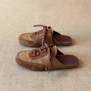 Pantuflas de Mujer de Piel de Cordero con Diseño de Parches, Estilo 2026, Cómodas, de una Pieza, con Suela Plana, para Uso Casual en Exteriores - Product Image 2