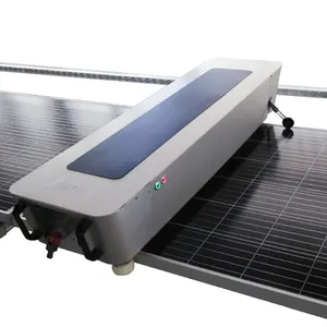 Multi fit Neuer automatischer Solarpanel-Reinigungs roboter für 1950-2350mm Panels Selbst ladende PV-Modul-Reinigungs maschine