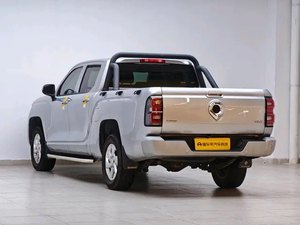 Découvrez le King Kong Cannon, le <span class=keywords><strong>pick</strong></span>-<span class=keywords><strong>up</strong></span> automatique turbo R20 chinois très performant, avec sièges en cuir, barre de toit en alliage d'aluminium et caméra de recul. - Product Image 4