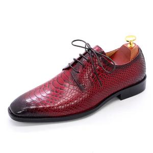 Chaussures de mariage formelles classiques pour hommes, rouges, à bout carré, de luxe, avec imprimé patchwork, imperméables, en cuir de vachette fait main, rehaussantes - Product Image 3