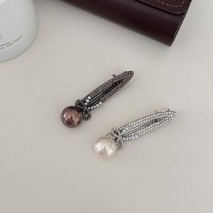 Pince à cheveux de luxe en alliage géométrique creux avec <span class=keywords><strong>strass</strong></span> pour femmes, épingle à cheveux en grande perle, <span class=keywords><strong>barrette</strong></span> diamantée exquise - Product Image 1
