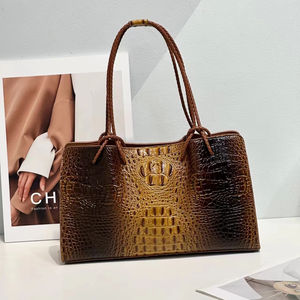 2024 nuevo bolso de cuero de lujo rígido con relieve de cocodrilo de gran capacidad-Bolso de hombro y axila de moda para <span class=keywords><strong>mujer</strong></span> - Product Image 5