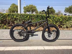 POLSO BMX03 Vélo <span class=keywords><strong>BMX</strong></span> Freestyle de Course Haut de Gamme en Acier CR-MO, Cadre Or, 20 Pouces, Freins V, Couleurs Multiples - Product Image 2