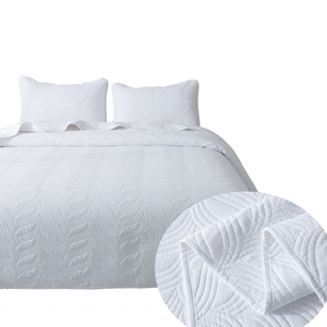 יוקרה מלון 3pcs מצעים כותנה צביעה מוצק צבע רקום טלאים מרופדים קיץ שמיכת שמיכת כיסויי מיטה סט - Product Image 1