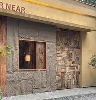 Faux poids légers artificiels de luxe en PU pierre d'ardoise un panneau un mur panneau d'élévation de mur de pierre de roche au lieu de pierre