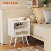 Mesa de Cabeceira Moderna com Gaveta Única, Estilo Minimalista, Gavetas Brancas, Móvel de Quarto com Pés para Armazenamento
