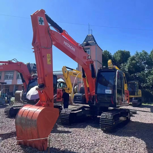 Excavatrice sur chenilles Hitachi d'occasion à faible nombre d'heures de fonctionnement et à prix réduit, modèle Zx120 Zx120-6, en stock à vendre - Product Image 1
