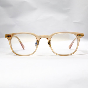 Le donne maneggiano il telaio per occhiali il prodotto presenta difetti che non influiscono sul normale utilizzo e il destinatario <span class=keywords><strong>lo</strong></span> acquisterà - Product Image 1